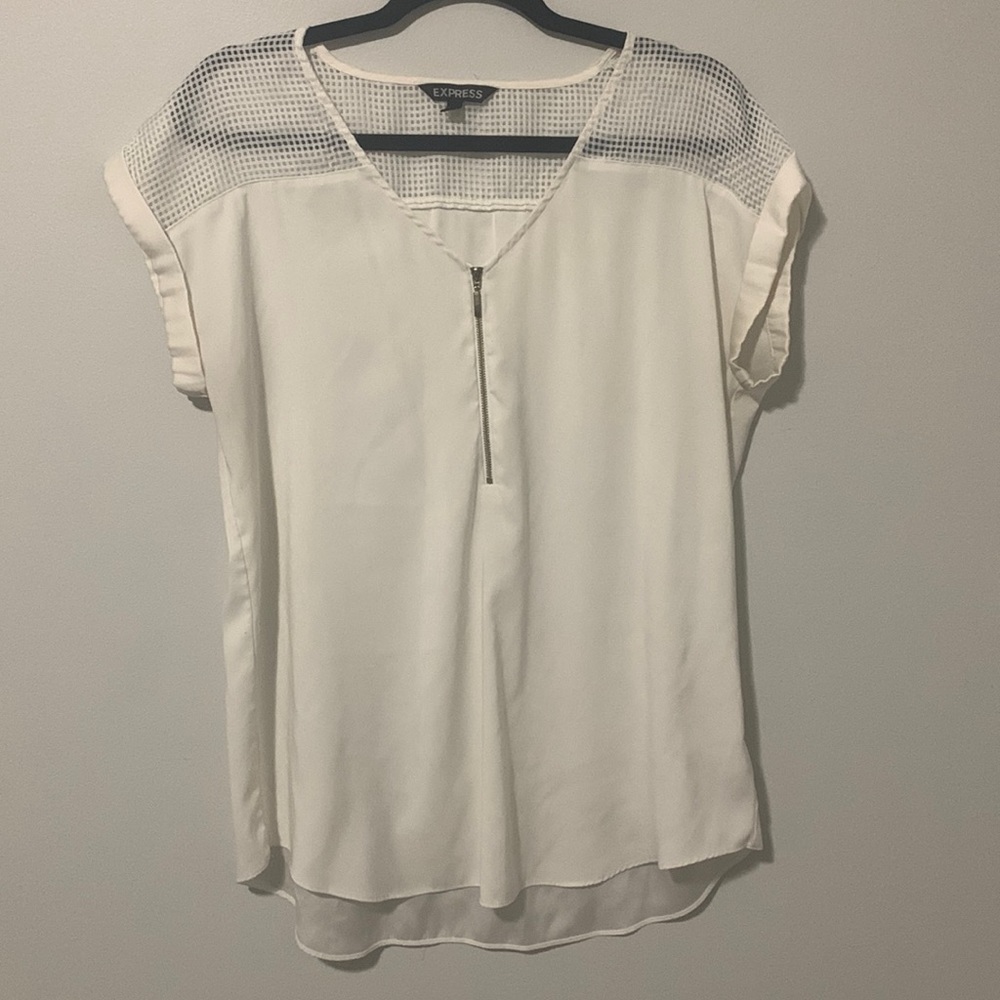 White express blouse size L